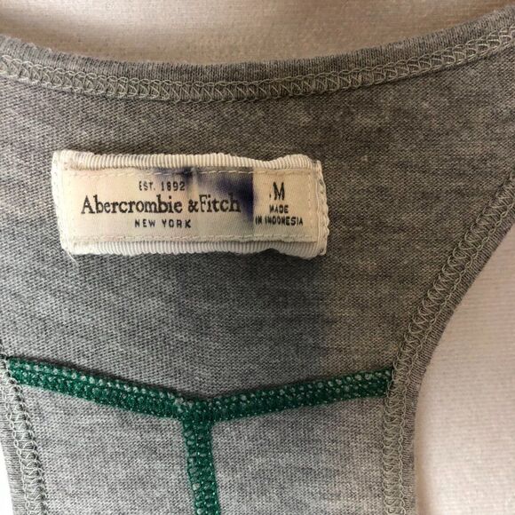 Womens Abercrombie Fitch Racerback Tank Top Grey Shirt Size M.            AW - Picture 3 of 6